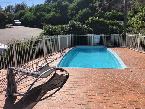 ALOHA AT BLUEYS - Kalgoorlie Accommodation 3