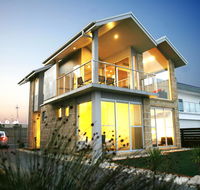 Aloha Beachfront Port Fairy - Kalgoorlie Accommodation
