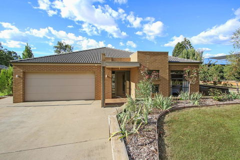 Always Bright - A Bright Escape - Kalgoorlie Accommodation 2