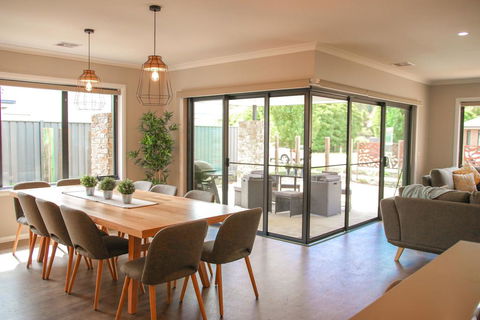 Amaroo - Kalgoorlie Accommodation 3