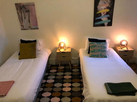 Amazing River Views - Fabulous Footscray Fun!!! - Kalgoorlie Accommodation 3