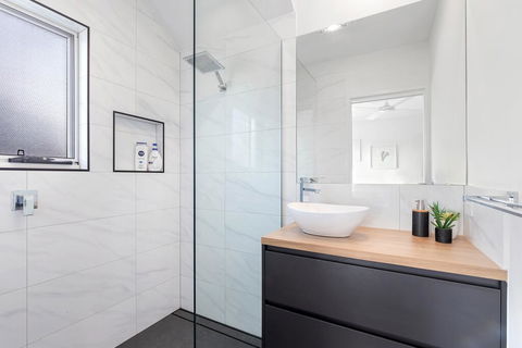 Amber House - Kalgoorlie Accommodation 2