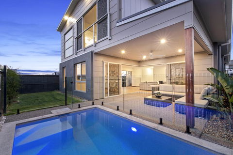 Amber House - Kalgoorlie Accommodation 3