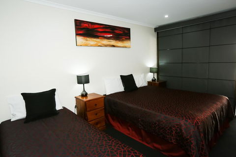 Amber Lodge Motel - Kalgoorlie Accommodation 2