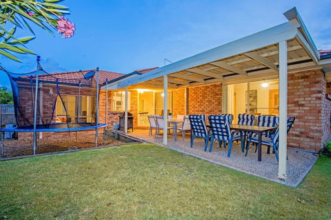 Anaheim Family Lodge By Getastay - Kalgoorlie Accommodation 0