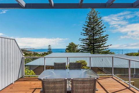 Angourie Blue Unit 2 - Kalgoorlie Accommodation 0