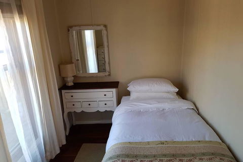 Appin Homestay Country Cabin - Kalgoorlie Accommodation 2