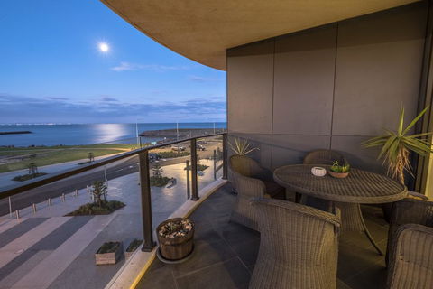 Apt 221 Marinaquays - Kalgoorlie Accommodation 0