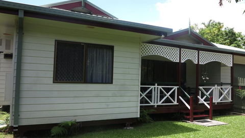 Arcadia Gardens 1/44 McCabe CRescent - Kalgoorlie Accommodation 0
