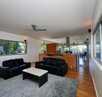 Architectural Design on the Beach - Kalgoorlie Accommodation