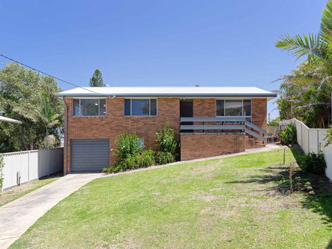 Argyle Cottage' 41 Argyle Avenue - Great Family Home For Holidays - Kalgoorlie Accommodation 0