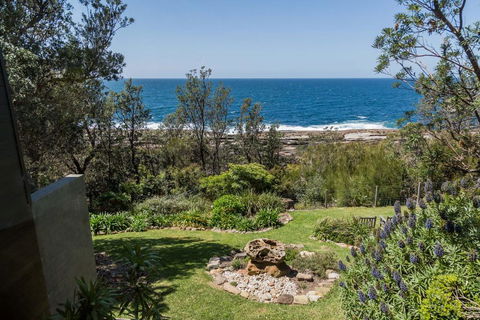 ARGYLL MOLLYMOOK - Absolute Waterfront - Kalgoorlie Accommodation 1