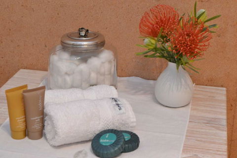 Aroha - Kalgoorlie Accommodation 3