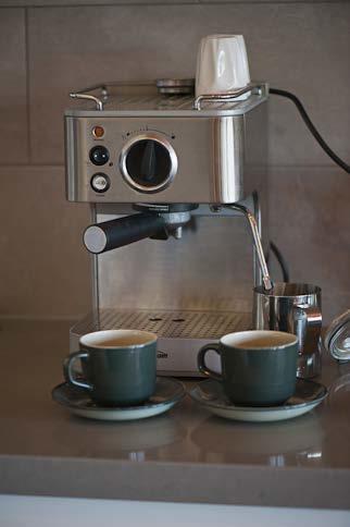 Art At Linden Gate - Kalgoorlie Accommodation 3