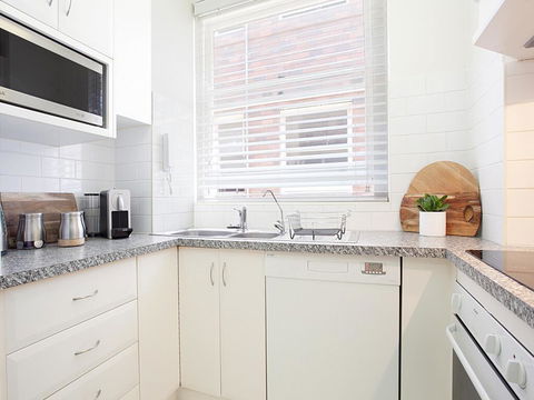ART DECO DELIGHT-hosted By:L'Abode - Kalgoorlie Accommodation 3