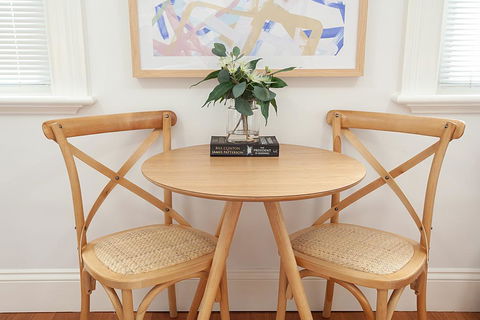 Art Deco Designer Studio In Lewisham - Kalgoorlie Accommodation 3