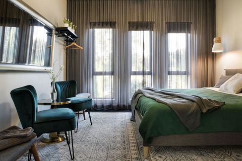 Arya - Kalgoorlie Accommodation 3