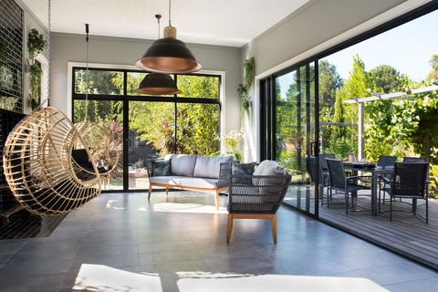Arya - Kalgoorlie Accommodation 2