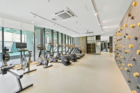 Luxury Apt CBD Exceptional City View Level 21 - Kalgoorlie Accommodation 2