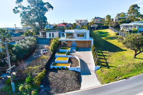 Luxury On Manna With Bay Views - Kalgoorlie Accommodation 2