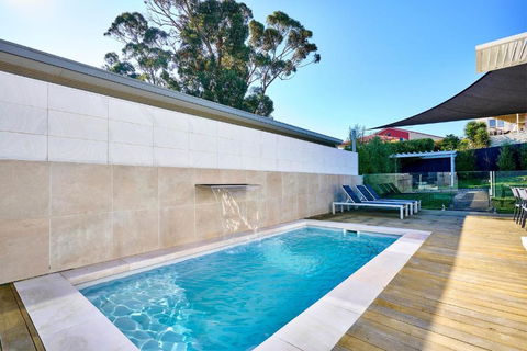 Luxury On Manna With Bay Views - Kalgoorlie Accommodation 0