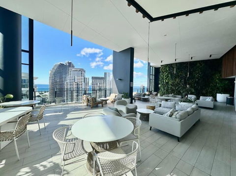 Luxury Star Residence 32nd Floor - Kalgoorlie Accommodation 2