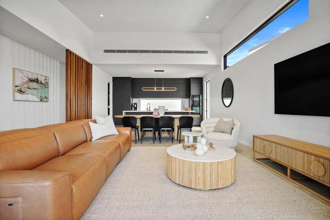 Luxury Townhouse Mooloolaba - Kalgoorlie Accommodation 1