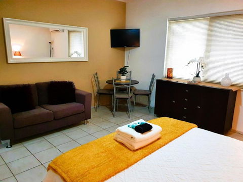 M104 West Perth Studio Apartment Near Kings Park - Kalgoorlie Accommodation 1