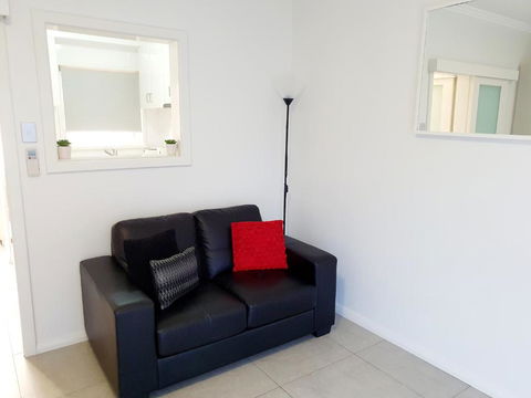M4 West Perth Studio Apartment Near Kings Park - Kalgoorlie Accommodation 1