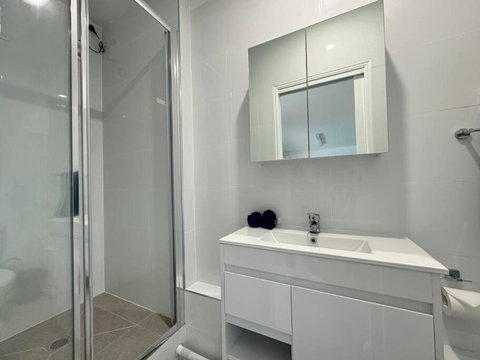 Macgregor 2bed Studio - Kalgoorlie Accommodation 2