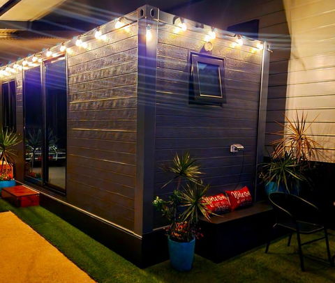 MAGNETIC CABIN Entire Studio On Magnetic Island - Kalgoorlie Accommodation 3