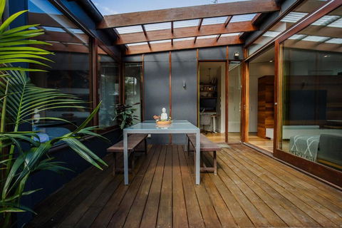 Maison Du Rocher - Meaby Street - Sleeps 6 - Pets - Kalgoorlie Accommodation 2