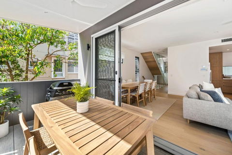 Luxury Retreat New Villa 17, Hastings St - Kalgoorlie Accommodation 2