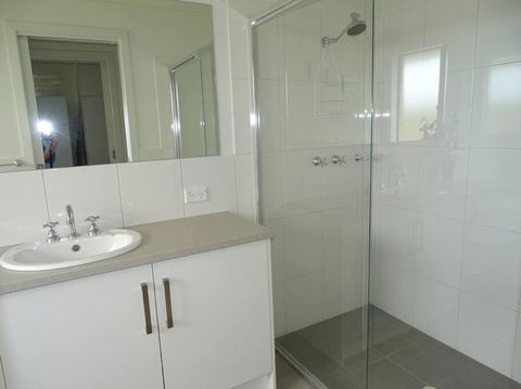 Marina Belle - Kalgoorlie Accommodation 2
