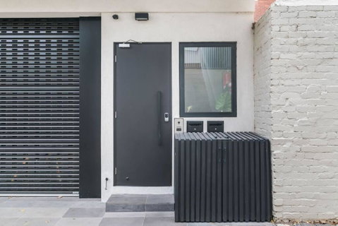 Marvellous Middle Park Luxury Loft View - Kalgoorlie Accommodation 2