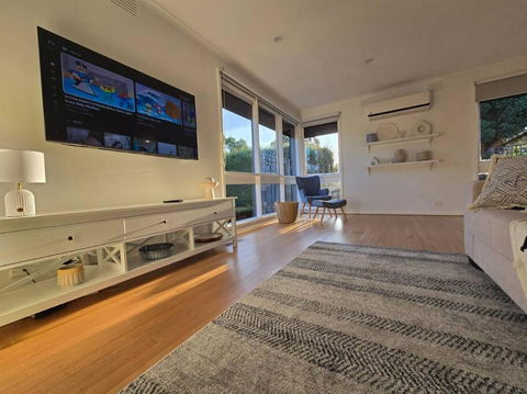 Meadow View Cottage - Kalgoorlie Accommodation 3