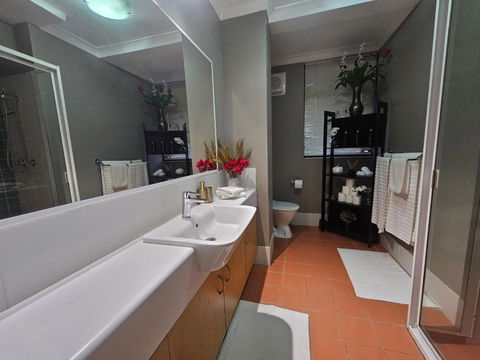 Melville Oasis - Kalgoorlie Accommodation 3