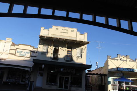 Mentor Chambers Apartment Bed & Breakfast - Kalgoorlie Accommodation 1