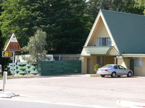 Millers Cottage Motel - Kalgoorlie Accommodation 0