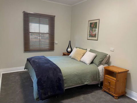 Mimosa Cottage - Kalgoorlie Accommodation 1