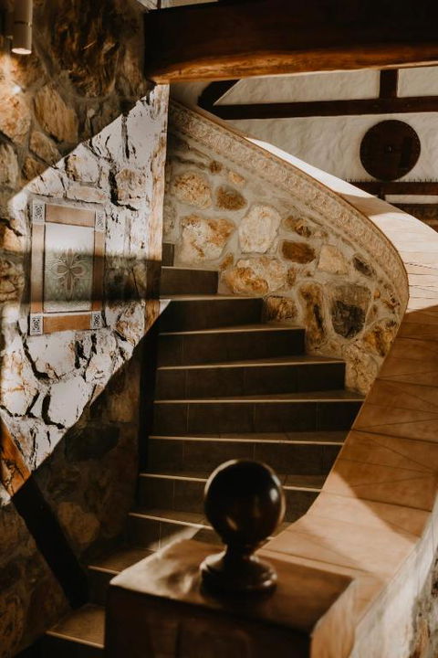 Misty Mountain Manor - Kalgoorlie Accommodation 2