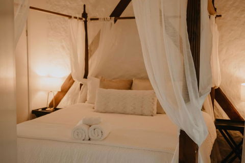 Misty Mountain Manor - Kalgoorlie Accommodation 1