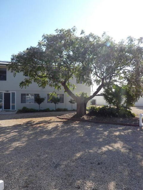 Moonta Bay Stylish Large Home 3 Min Walk From Beach And Jetty - Kalgoorlie Accommodation 0