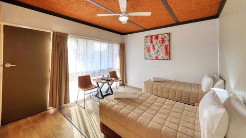 Motel Meneres - Kalgoorlie Accommodation 3