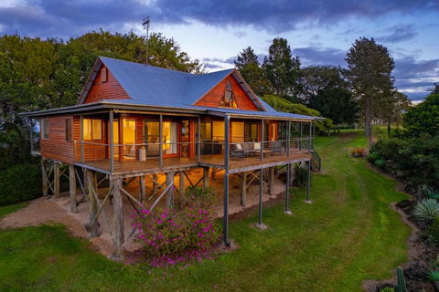 Mountain Retreat With Ocean Views And Fireplace - Kalgoorlie Accommodation 3