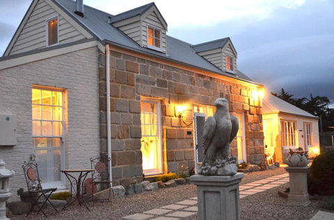 Mulberry Cottage Unique B&B Accommodation - Kalgoorlie Accommodation 0