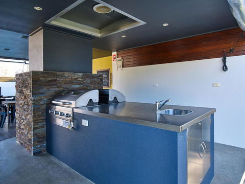 Myrtleford Motel On Alpine - Kalgoorlie Accommodation 3