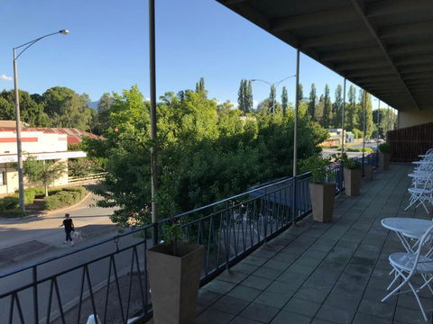 Myrtleford Hotel - Kalgoorlie Accommodation 0
