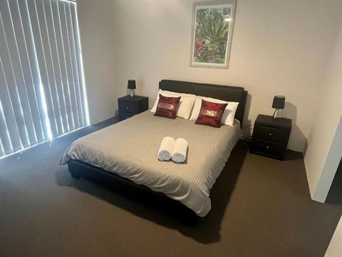 Napolean Holiday Retreat - Kalgoorlie Accommodation 1