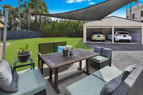 NAROO7- PRIME, CENTRE OF MOOLOOLABA LOCATION - Kalgoorlie Accommodation 3